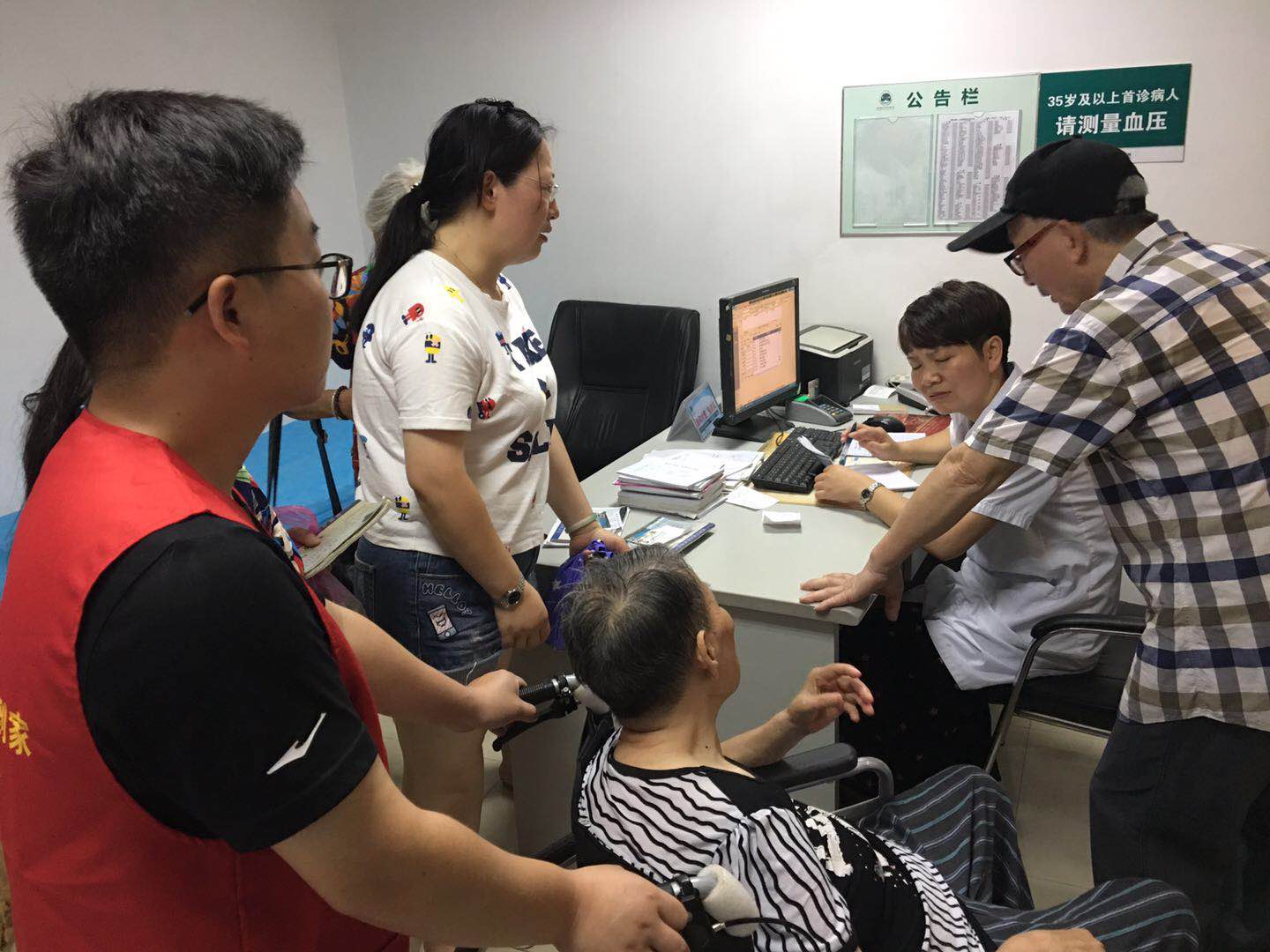 桐廬杭燃一對(duì)一幫扶 誠(chéng)意助人感人心--桐廬杭燃一對(duì)一幫扶